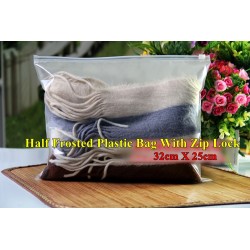 H3 Half Frosted Plastic Bag with Zip Lock (26 x 18cm)